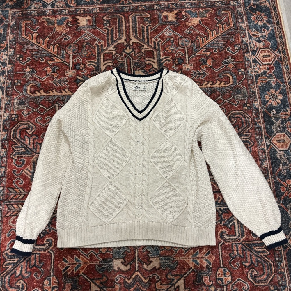 Hollister oversized sweater